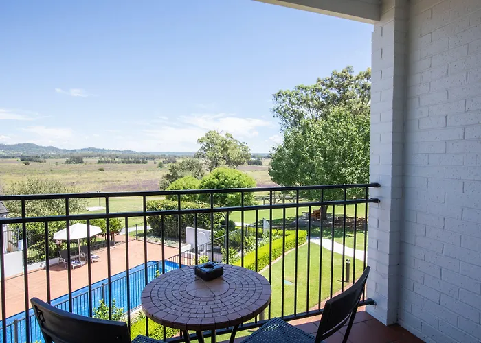 Camden Valley Inn