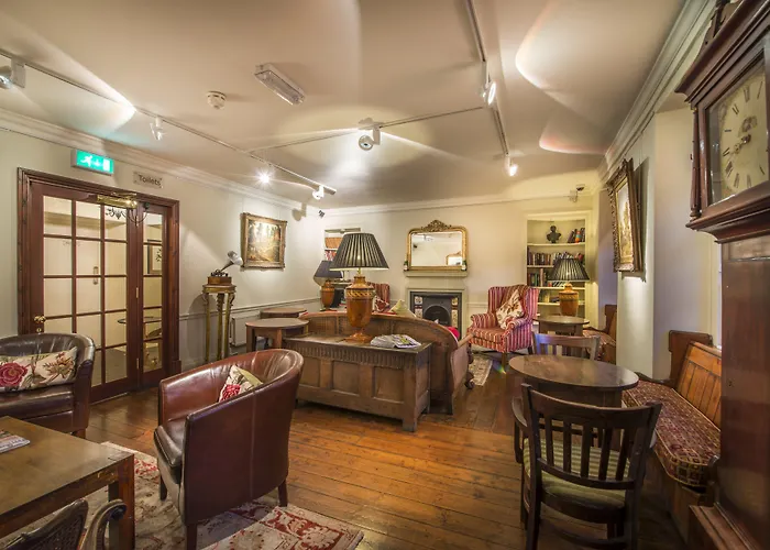 The White Hart Royal, Moreton-In-Marsh, Cotswolds - The Coaching Inn Group