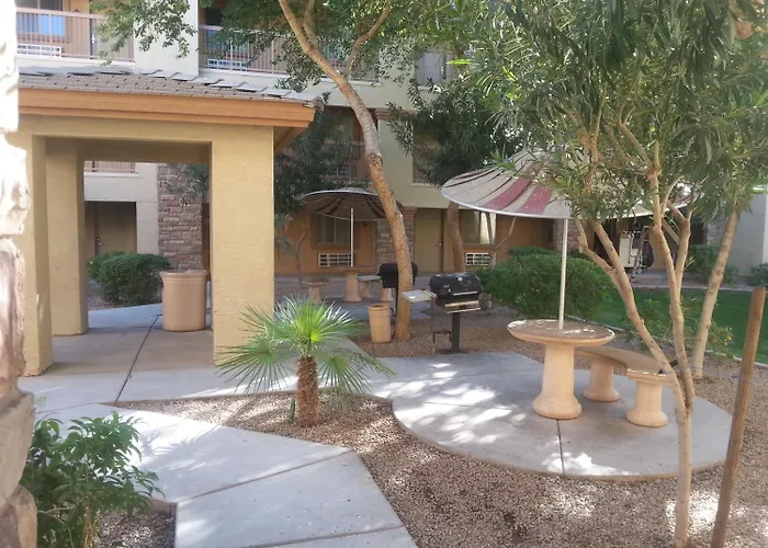 Siegel Select Casa Grande (Adults Only)