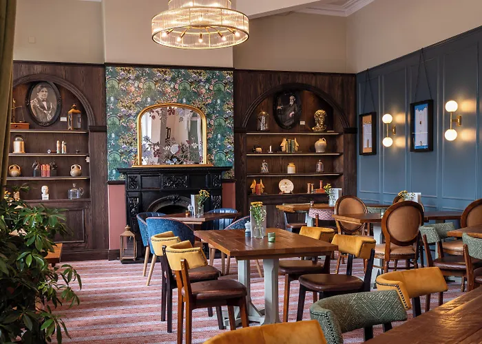 Toll House Inn