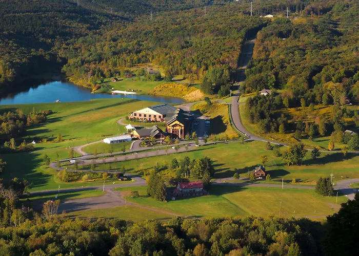 Hope Lake Lodge & Indoor Waterpark