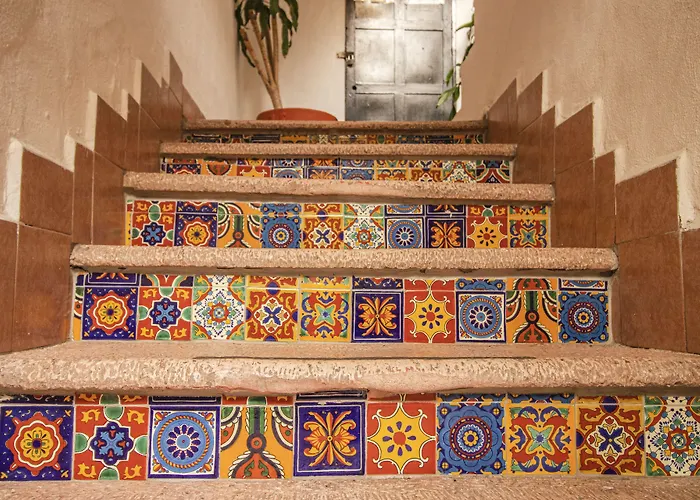 Hotel Posada De Roger - Near Los Muertos Beach