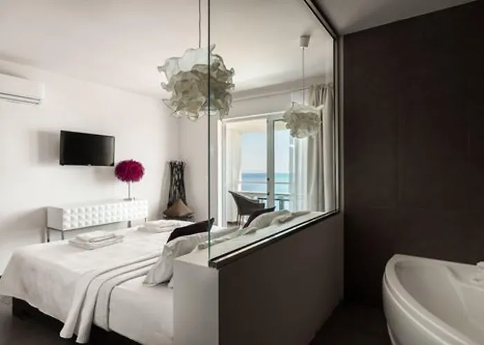 Pantokrator Hotel