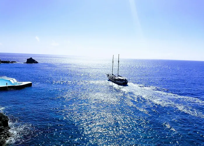 Albatroz Beach & Yacht Club