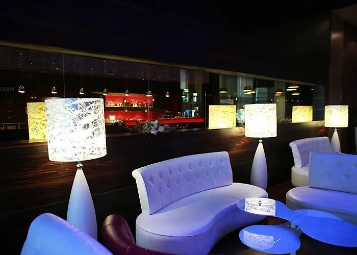 Golden Tulip Ana Dome Hotel