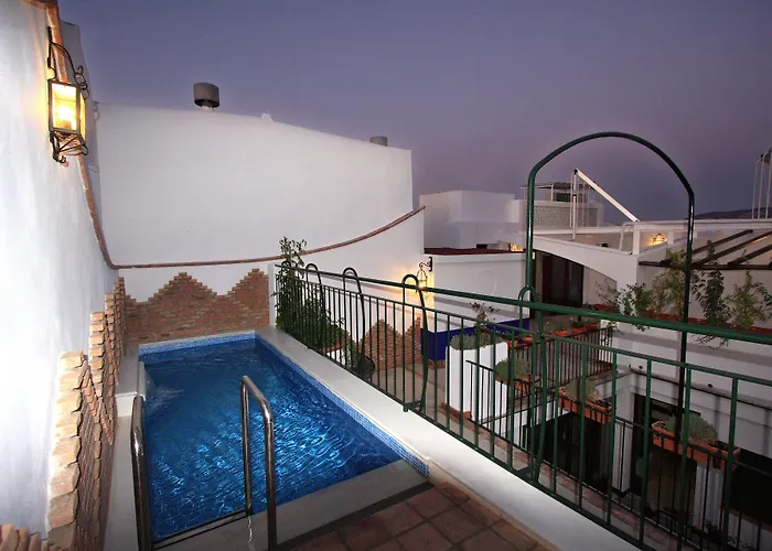 Casa Banos De La Villa