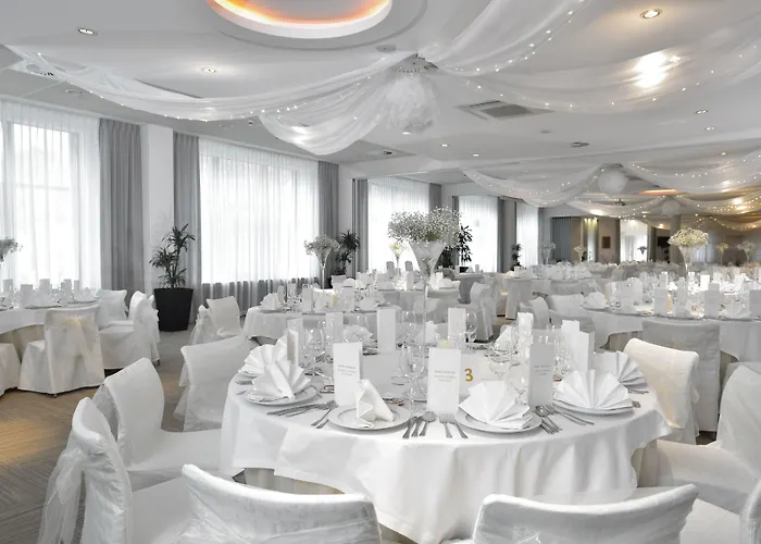 City Hotel
