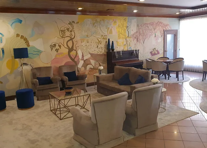 Hotel Eden