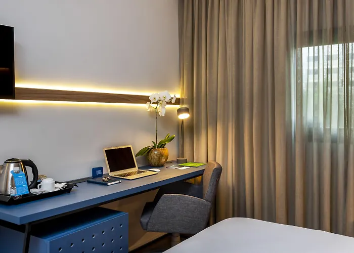 Hampton By Hilton Guarulhos Airport