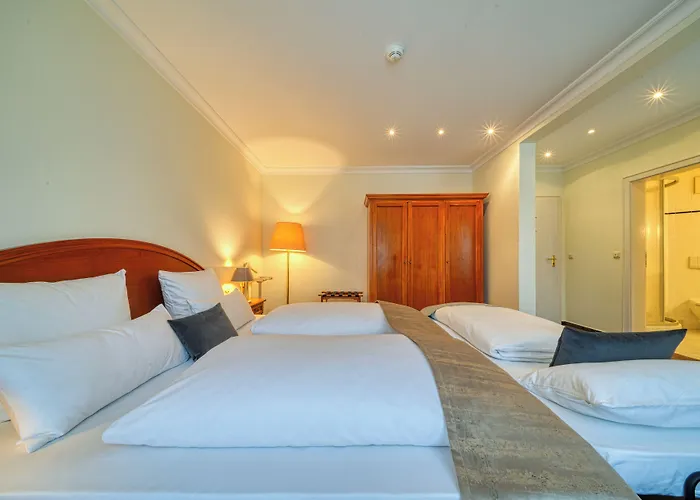 Parkhotel Am Glienberg By Fairway Hotels, Hotel Mit Pool Und Sauna