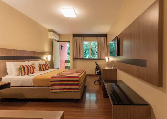 Hotel Deville Express Guaira