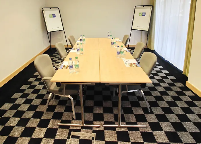 Holiday Inn Express Birmingham Redditch By Ihg