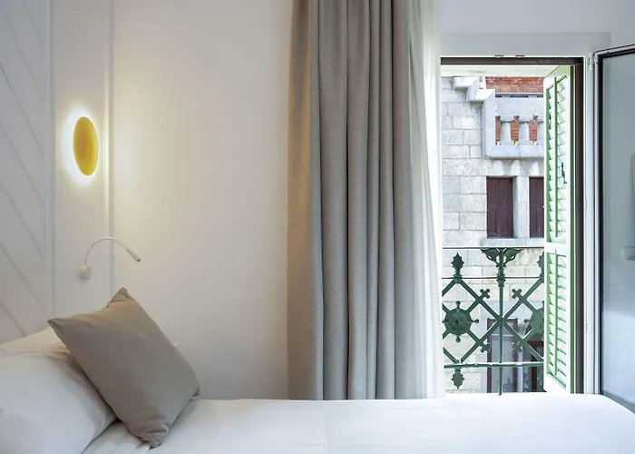 Gaudi Hotel
