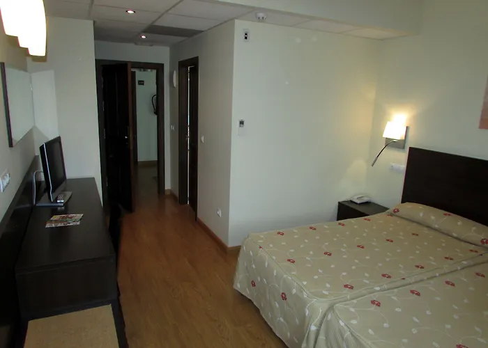 Hotel Tudanca-Aranda II
