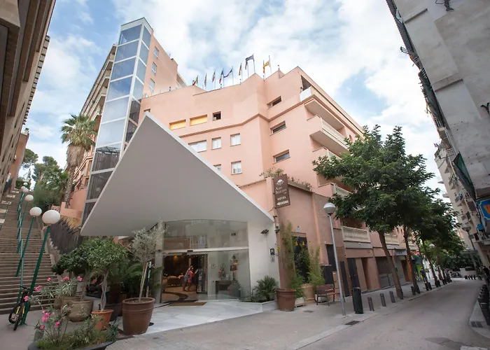 Hotel Alba Seleqtta