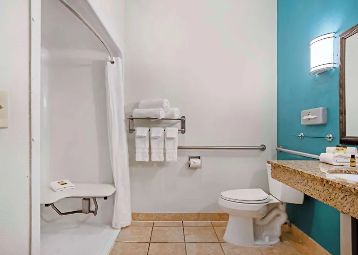 Best Western Plus Blue Angel Inn