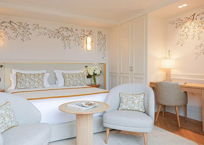 Relais D'Amboise - The Leading Hotels Of The World
