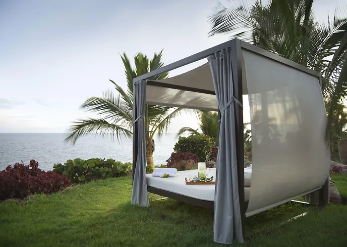 Adrián Hoteles Roca Nivaria