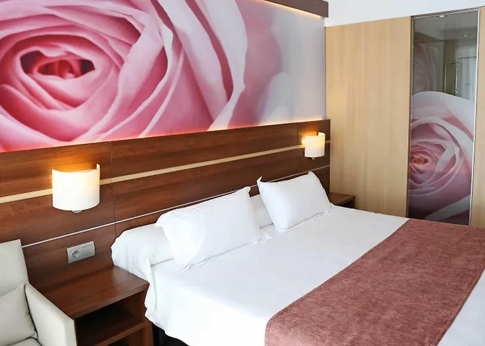 Kaktus Hotel Volga (Adults Only)