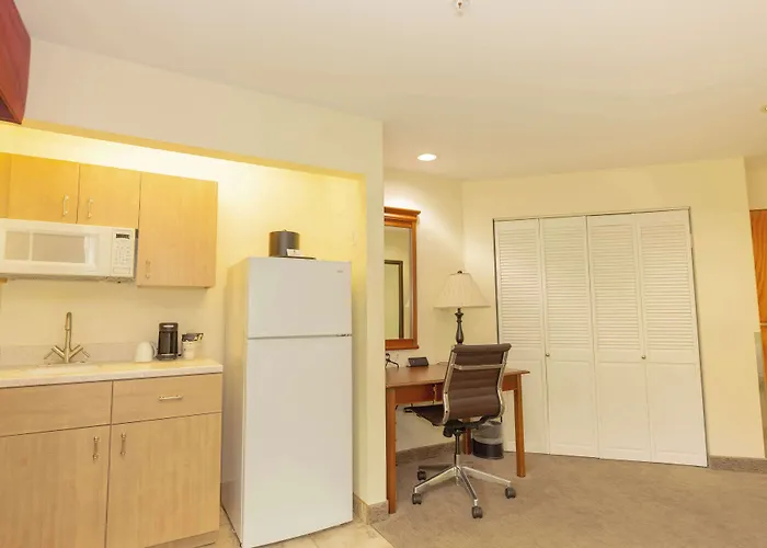 Best Western Lodge At River'S Edge