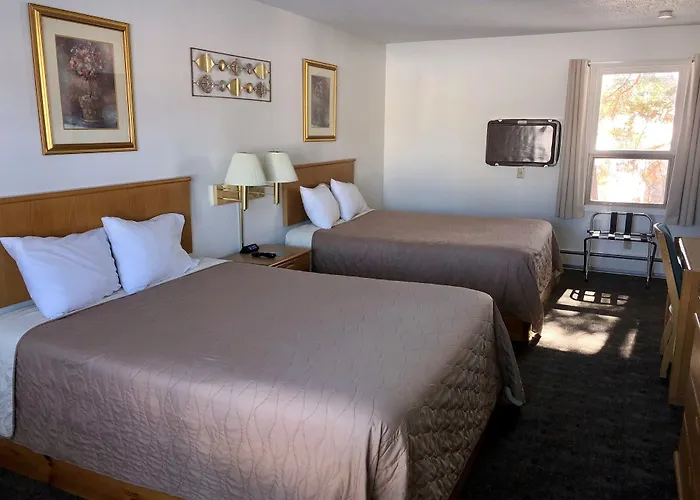 Budget Host Inn