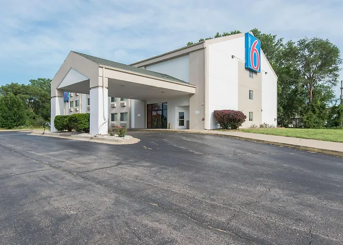 Motel 6-Lawrence, Ks