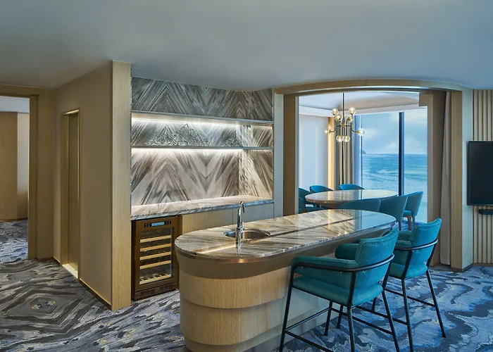 Le Meridien Kota Kinabalu