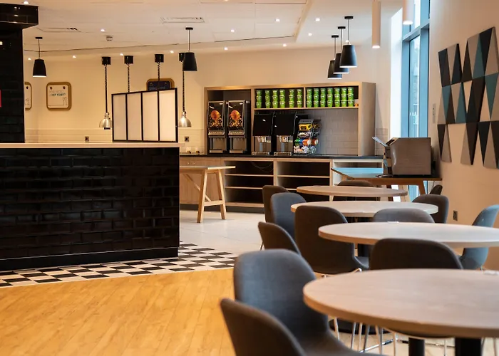 Holiday Inn Express London Stansted Airport By Ihg