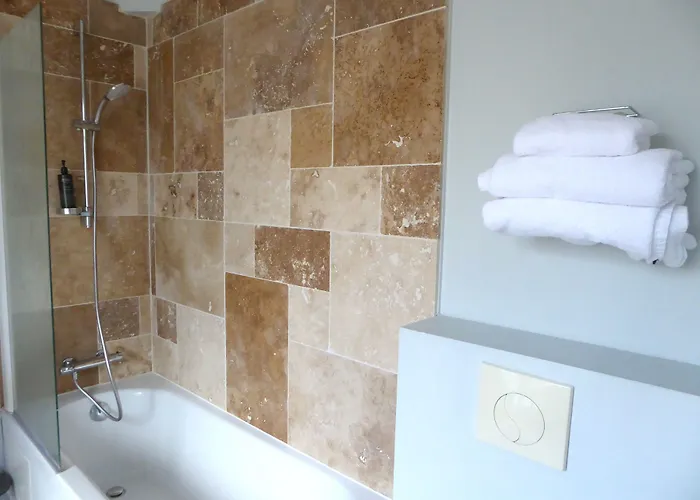 Grand Hotel De L'Europe - Morlaix Centre