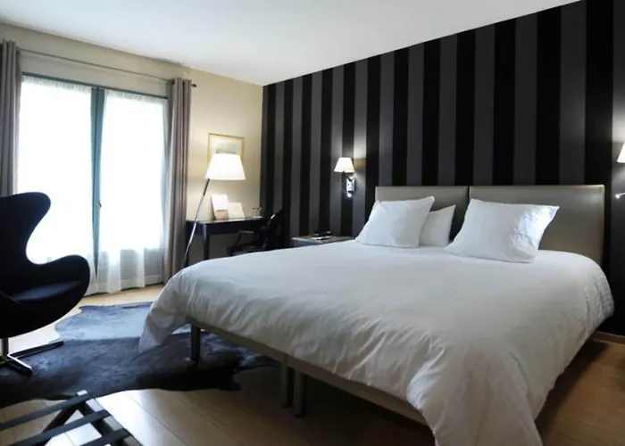 Hôtel Villa Navarre - Les Collectionneurs