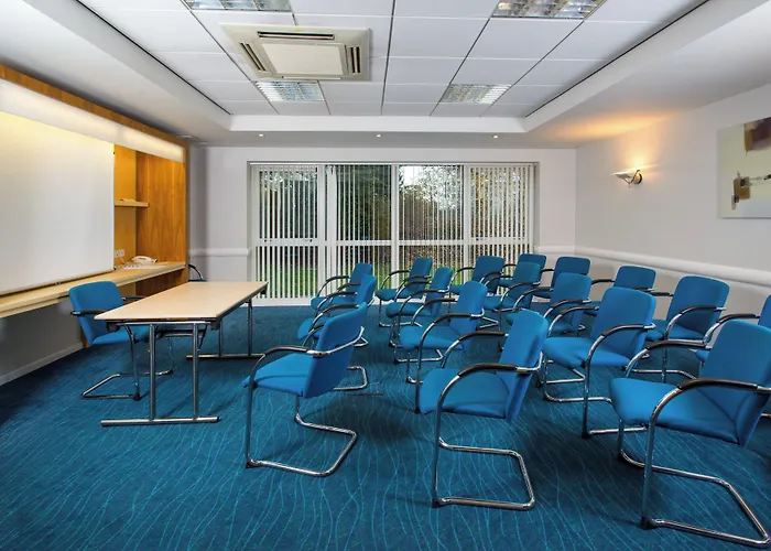 Holiday Inn Express Bedford By Ihg