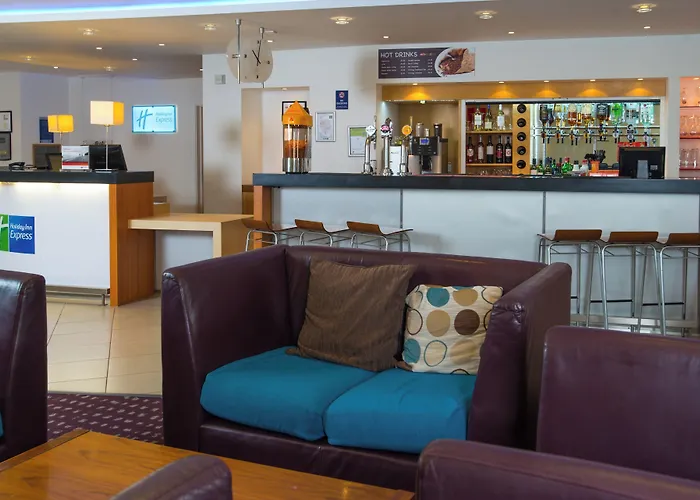 Holiday Inn Express Bedford By Ihg
