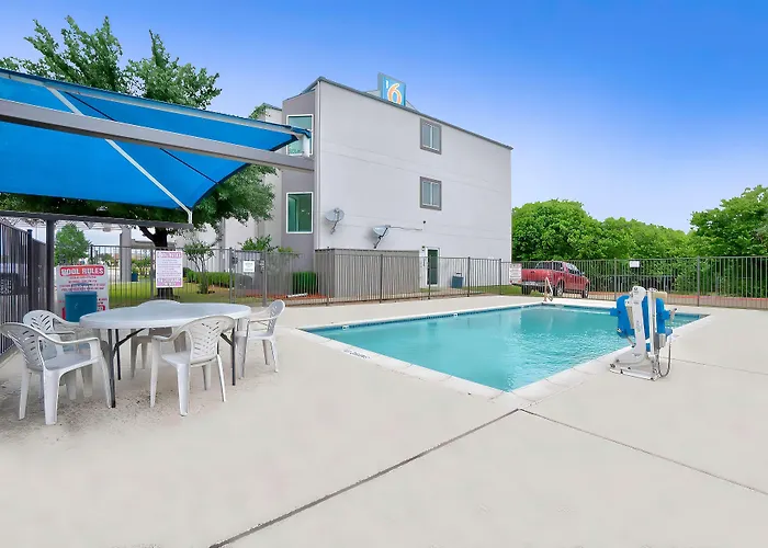 Motel 6-Benbrook, Tx - Fort Worth