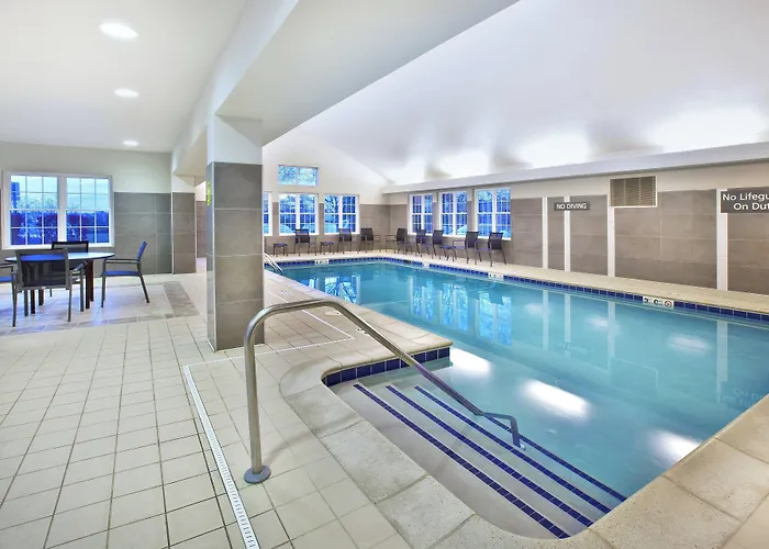 Residence Inn By Marriott Detroit / Novi