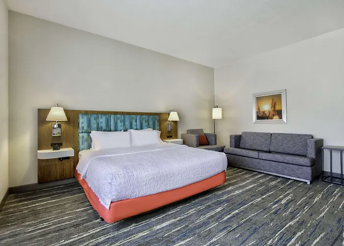 Hampton Inn Cortland, Ny
