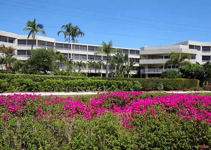 Marco Beach Vacation Suites
