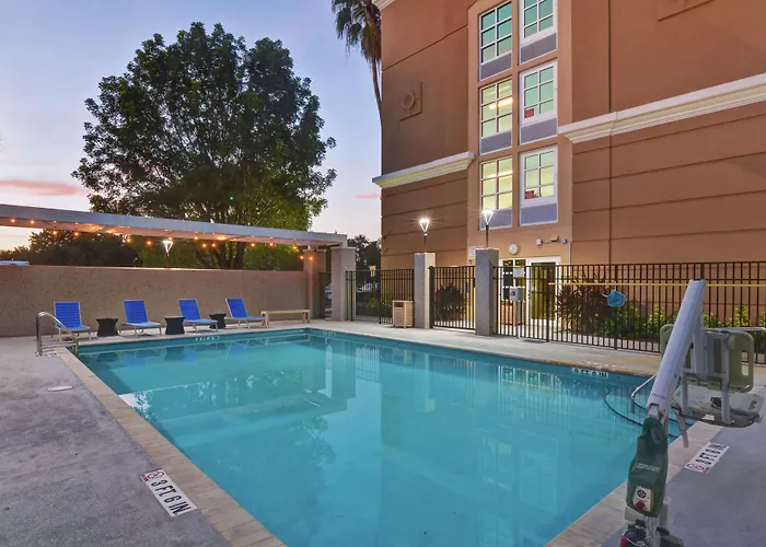 Home2 Suites By Hilton Miramar Ft. Lauderdale