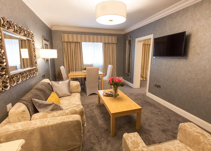 Best Western Plus White Horse Hotel