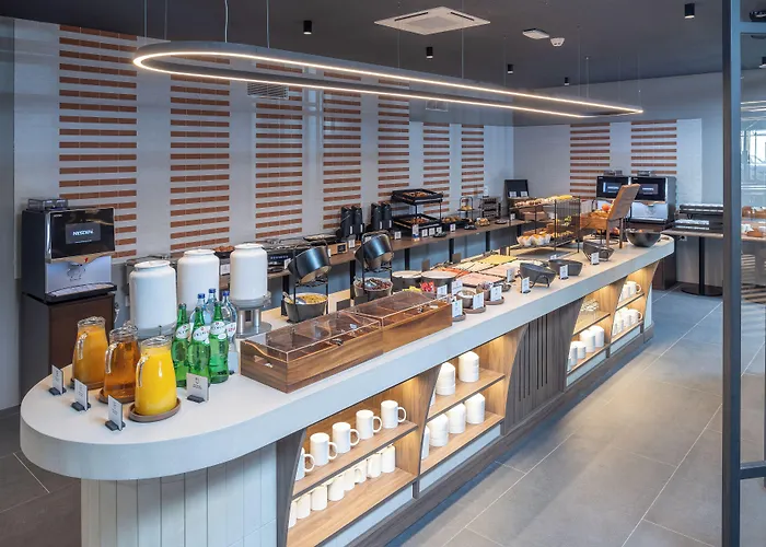 Holiday Inn Express & Suites Lisbon - Principe Real By Ihg