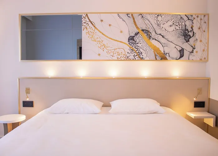 Brit Hotel Rennes Cesson