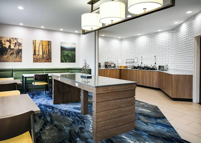 Fairfield Inn & Suites By Marriott Tulsa Central