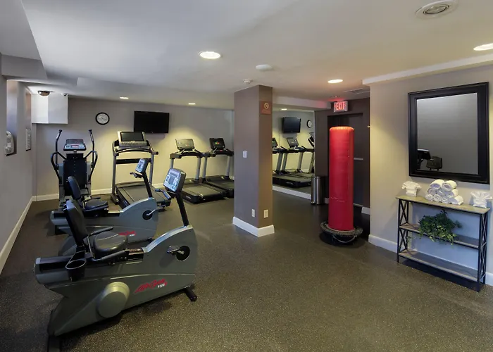 Ramada By Wyndham Jersey City