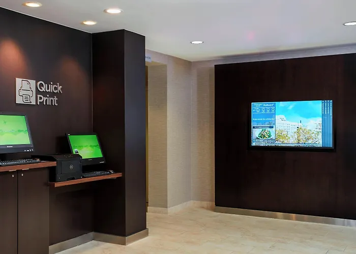 Courtyard By Marriott Detroit Pontiac/Auburn Hills