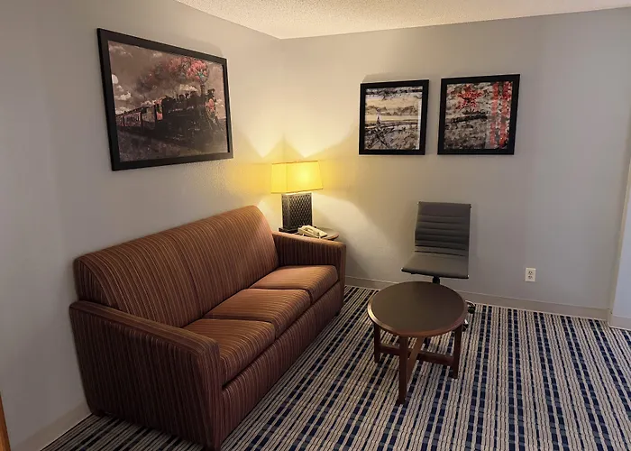 Americinn By Wyndham Kearney