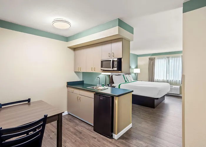 Guesthouse Inn & Suites Kelso/Longview