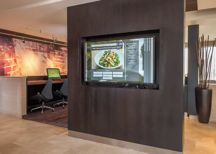 Courtyard By Marriott Fairfax Fair Oaks
