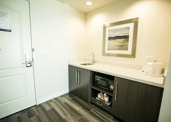 Hampton Inn & Suites Tempe/Phoenix Airport, Az