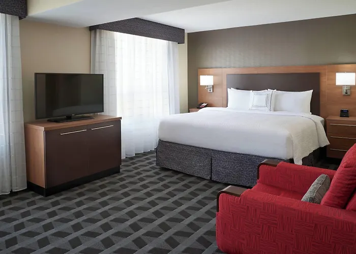 Towneplace Suites By Marriott Windsor