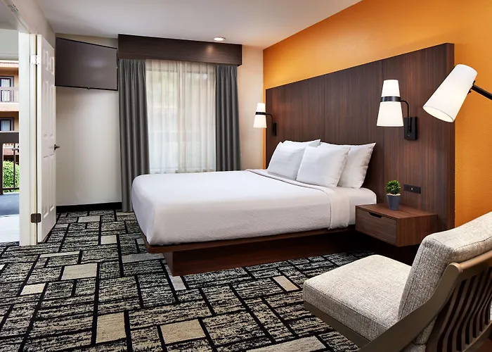 Best Western Plus Meridian Inn & Suites, Anaheim-Orange