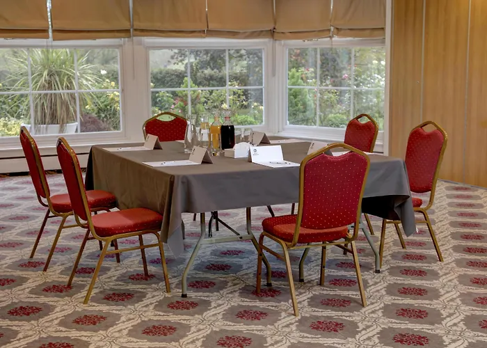 Best Western Homestead Court Hotel
